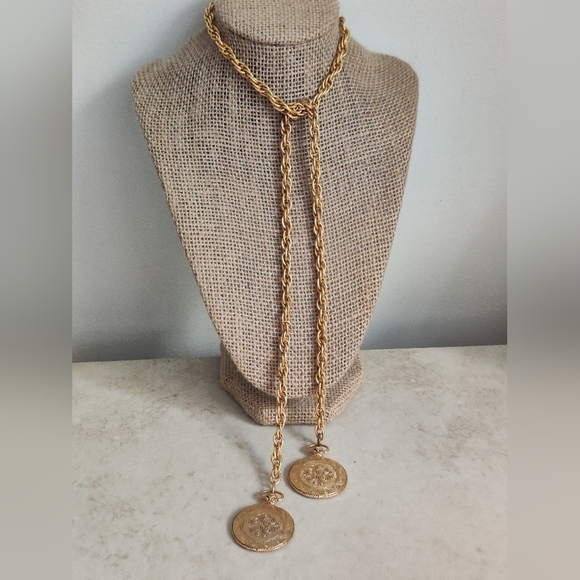 Vintage Lariat Style Medallions Necklace - Picture 3 of 9